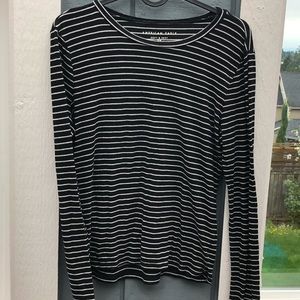 Black white striped American Eagle long sleeve